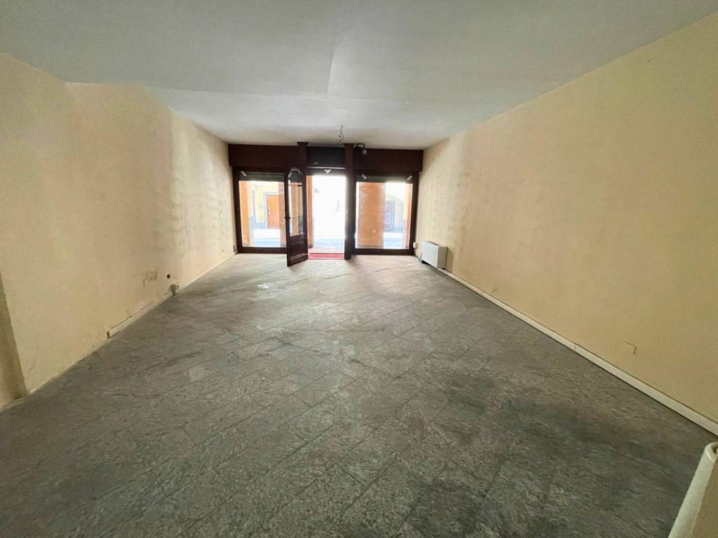 negozio in affitto a Mondovì