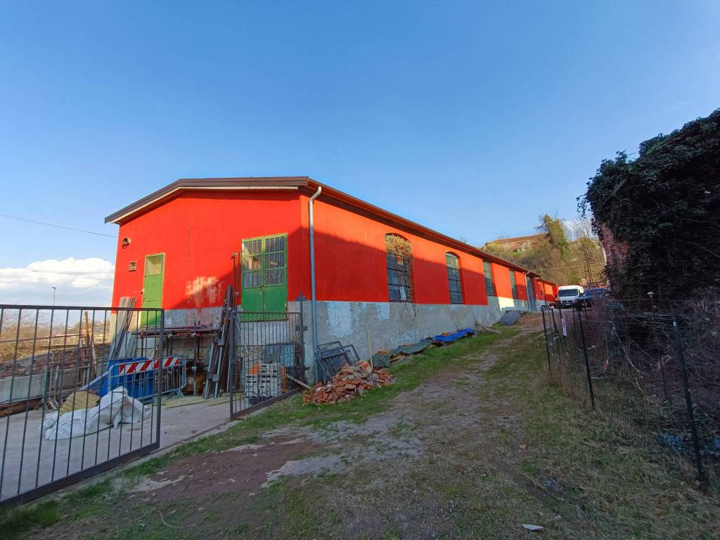 locale commerciale in affitto a Mondovì