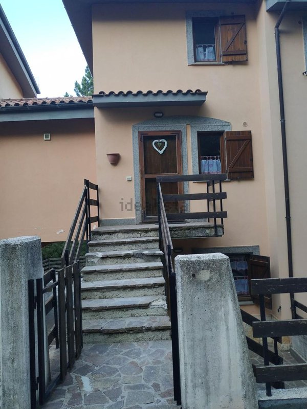 appartamento in affitto a Rocca di Cambio