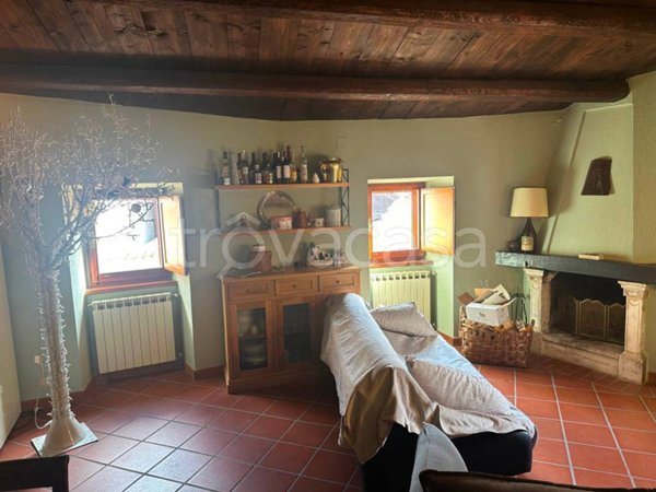 appartamento in affitto a Rocca di Mezzo