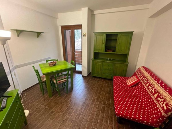 appartamento in affitto a Rocca di Mezzo in zona Rovere