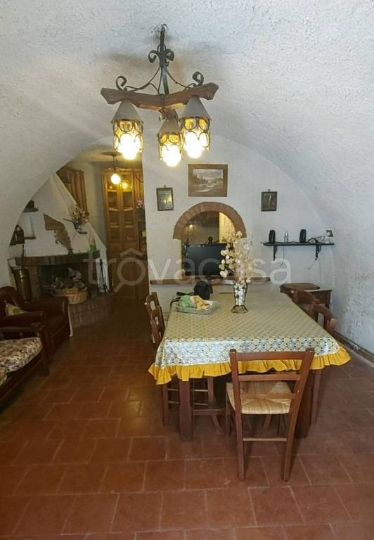 appartamento in affitto a Rocca di Mezzo