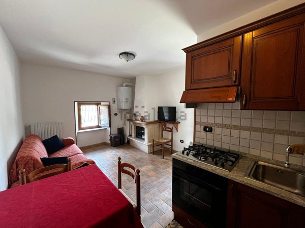 appartamento in affitto a Rocca di Mezzo in zona Rovere