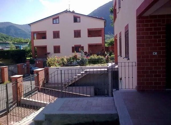 casa indipendente in affitto a Scoppito in zona Madonna della Strada