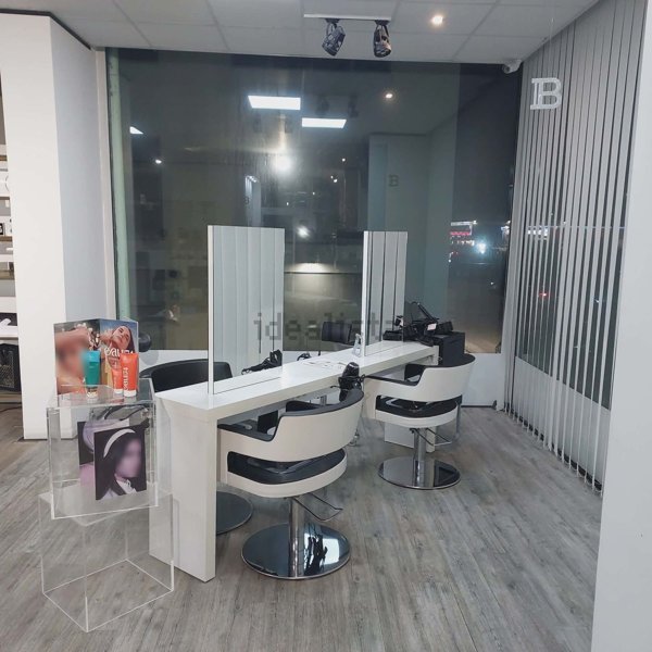 locale commerciale in affitto a Scurcola Marsicana