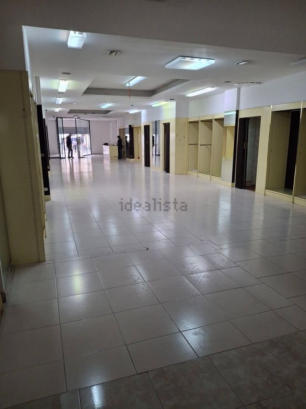 locale commerciale in affitto a Sulmona