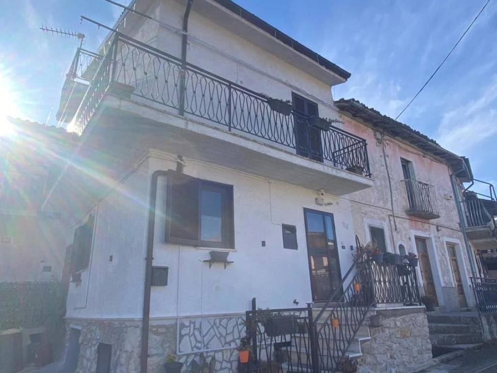 casa indipendente in affitto a Tagliacozzo