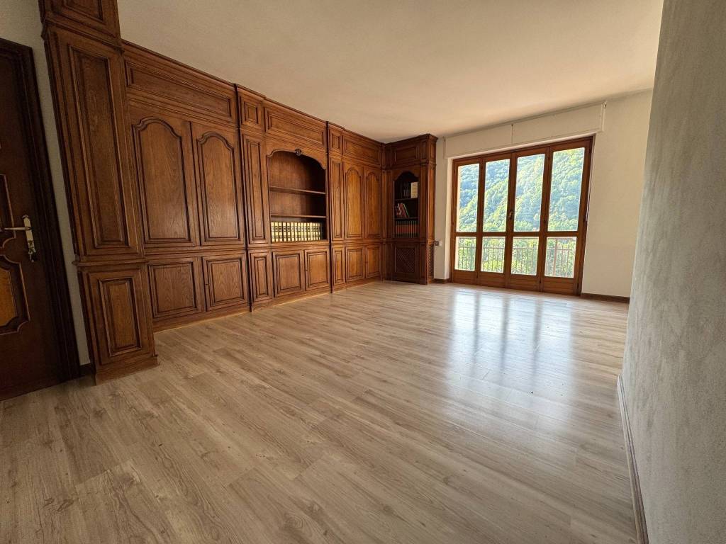 appartamento in affitto a Paesana