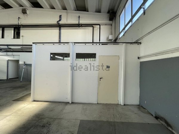 capannone in affitto a Piobesi d'Alba