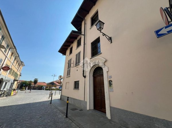 appartamento in affitto a Revello in zona Dietro Castello