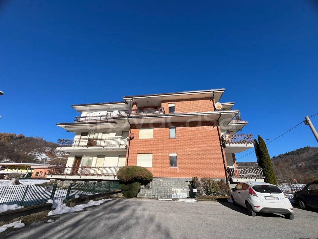 appartamento in affitto a Robilante