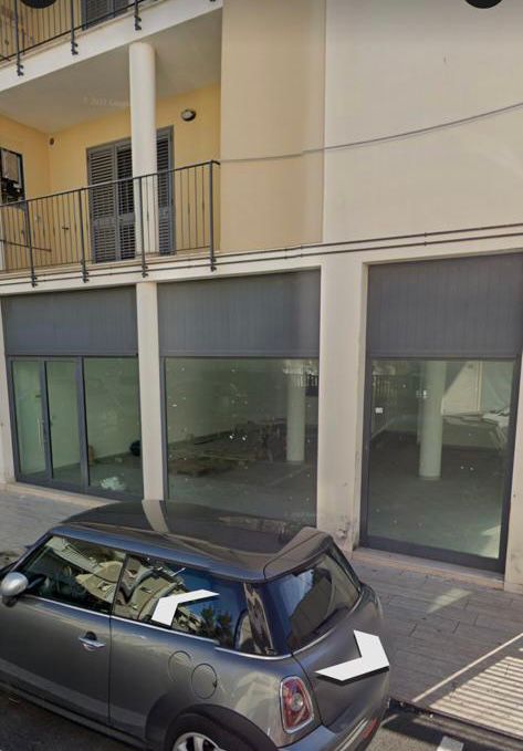 locale commerciale in affitto ad Alba Adriatica