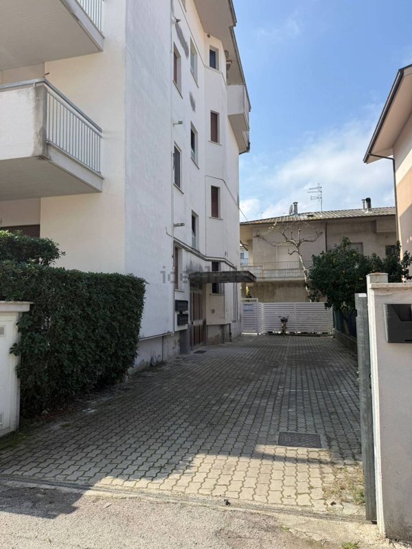 appartamento in affitto ad Alba Adriatica