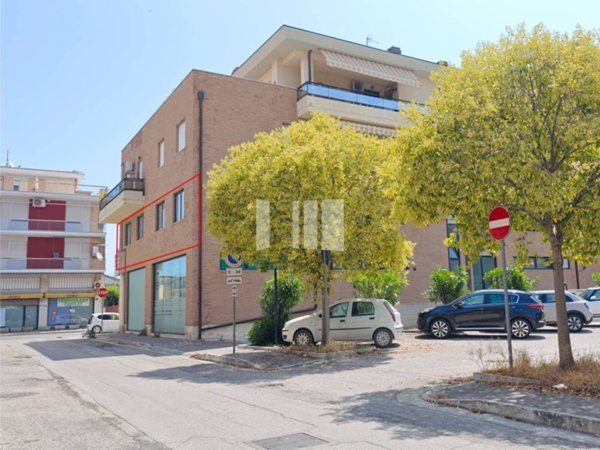 ufficio in affitto a Giulianova