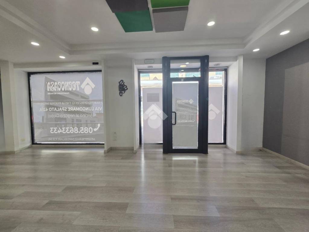 negozio in affitto a Giulianova