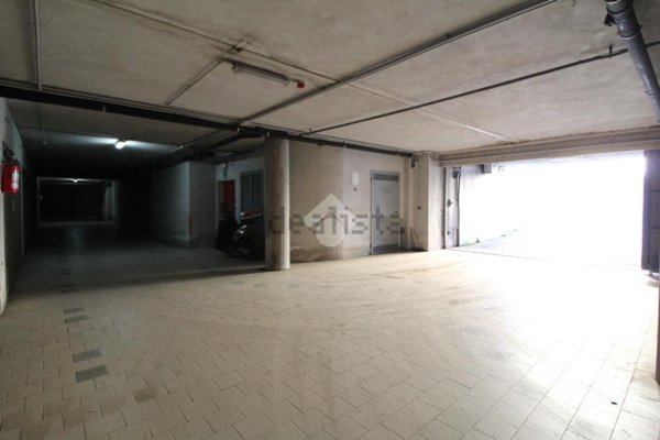 locale di sgombero in affitto a Giulianova