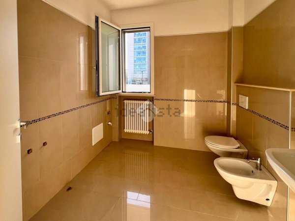 ufficio in affitto a Mosciano Sant'Angelo