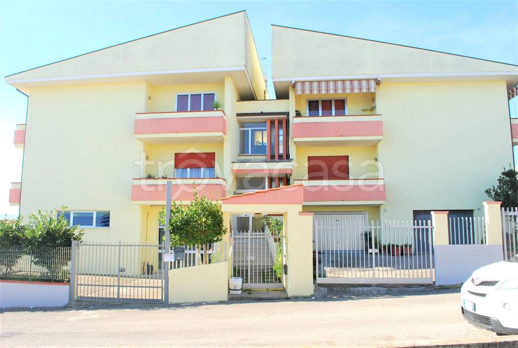 appartamento in affitto a Roseto degli Abruzzi in zona San Giovanni