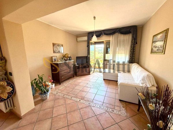 appartamento in affitto a Roseto degli Abruzzi in zona Cologna Paese