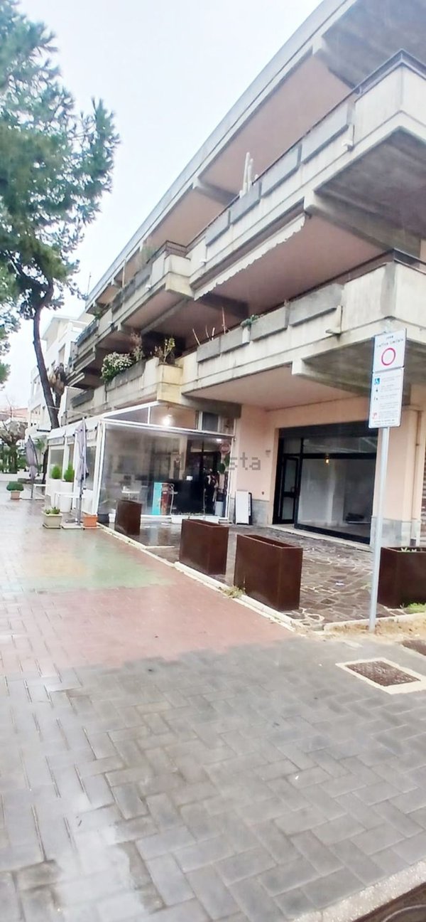 locale commerciale in affitto a Silvi in zona Silvi Marina