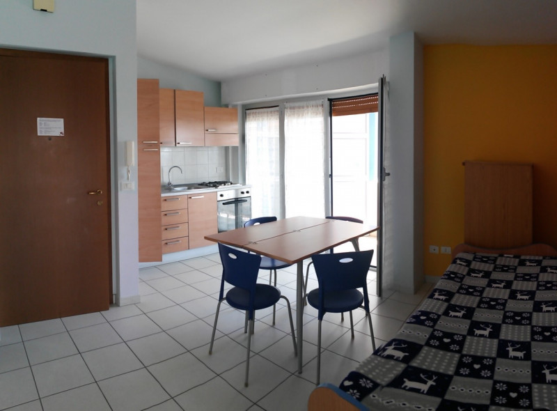 appartamento in affitto a Silvi in zona Silvi Marina