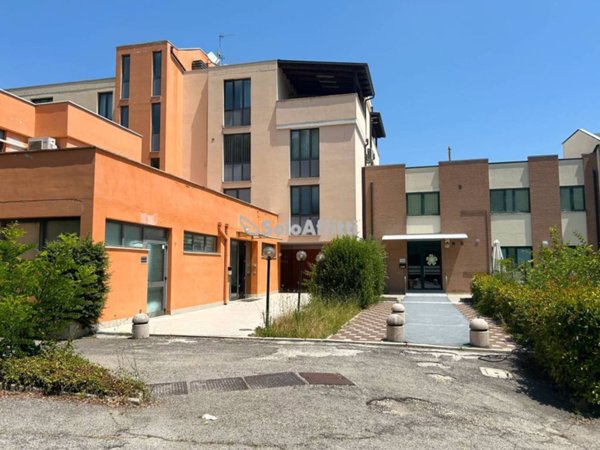 ufficio in affitto a Teramo in zona Ponte Vezzola