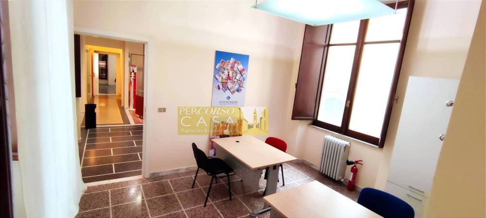 ufficio in affitto a Teramo in zona Villa Vomano