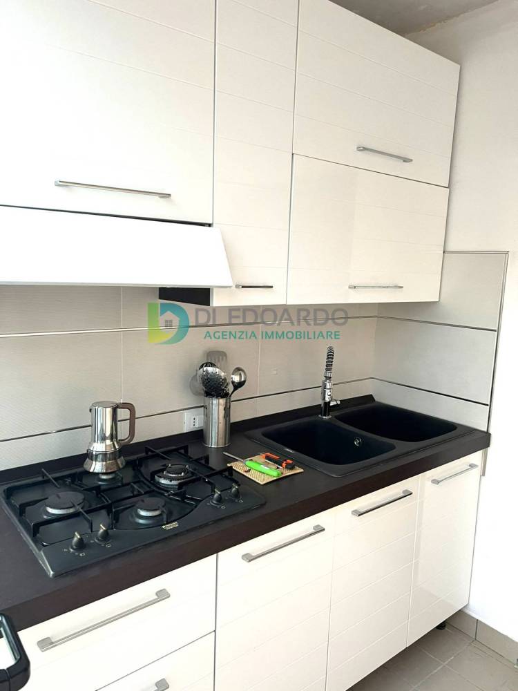 appartamento in affitto a Martinsicuro in zona Villa Rosa