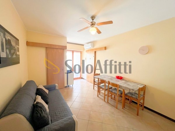 appartamento in affitto a Martinsicuro in zona Villa Rosa