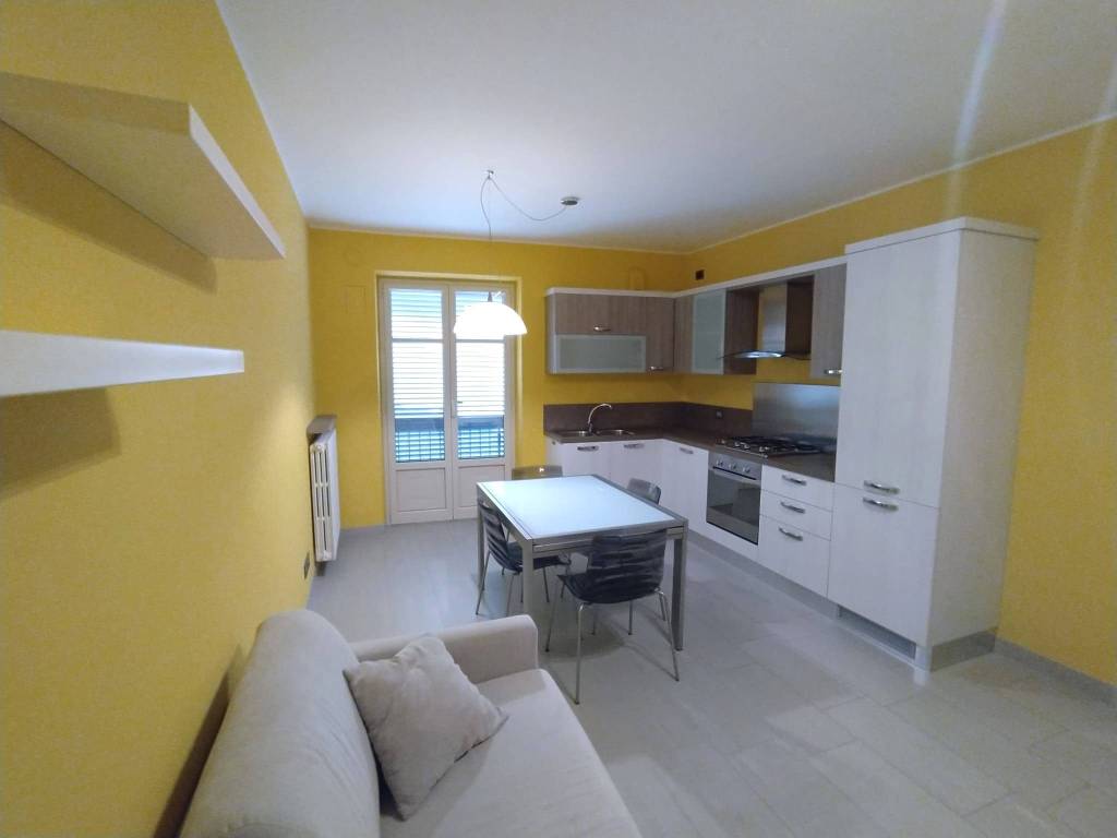 appartamento in affitto a Rodello