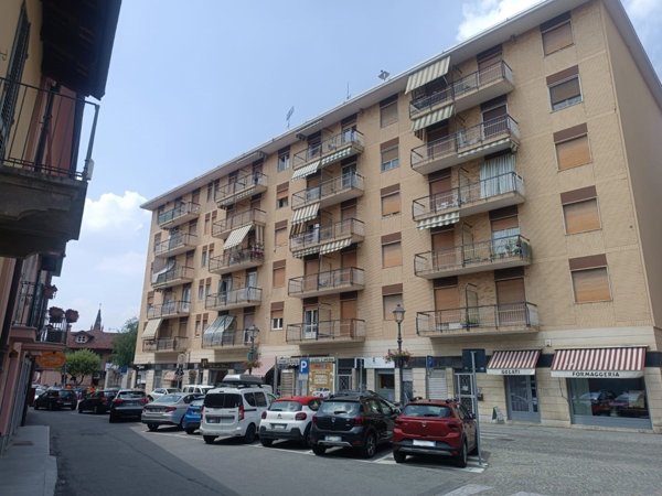 negozio in affitto a Saluzzo