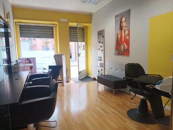 negozio in affitto a Saluzzo