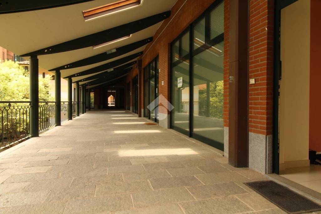 negozio in affitto a Saluzzo