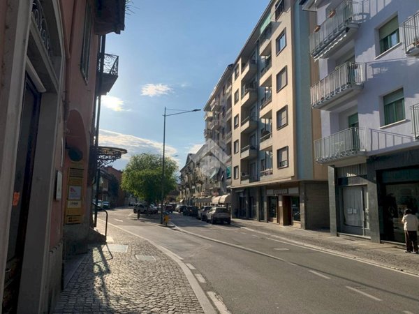 negozio in affitto a Saluzzo