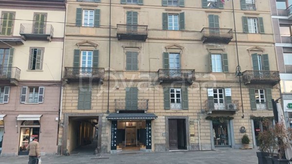 negozio in affitto a Saluzzo