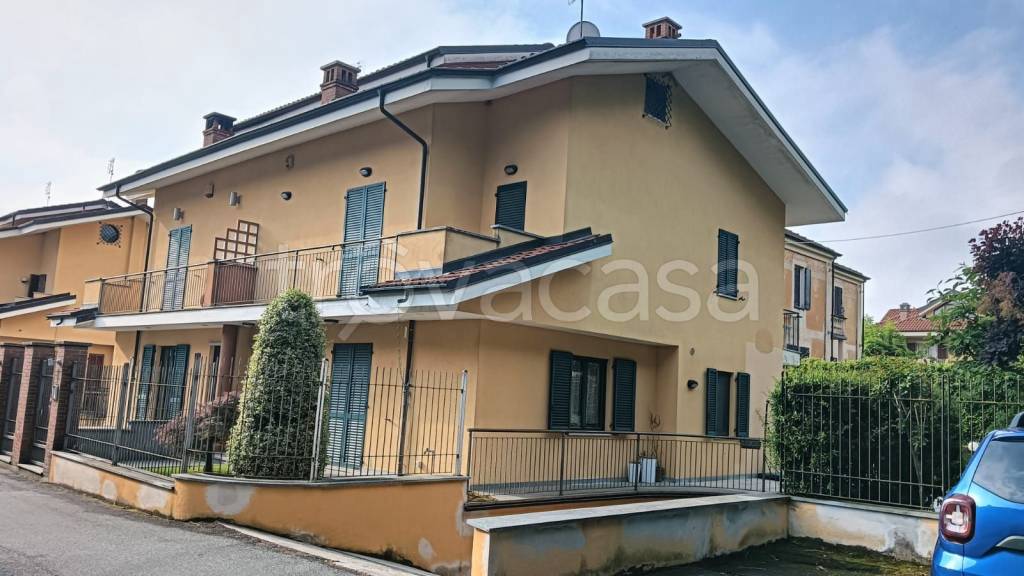 casa indipendente in affitto a Saluzzo