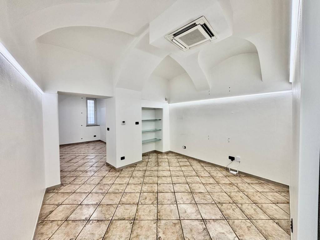 negozio in affitto a Saluzzo