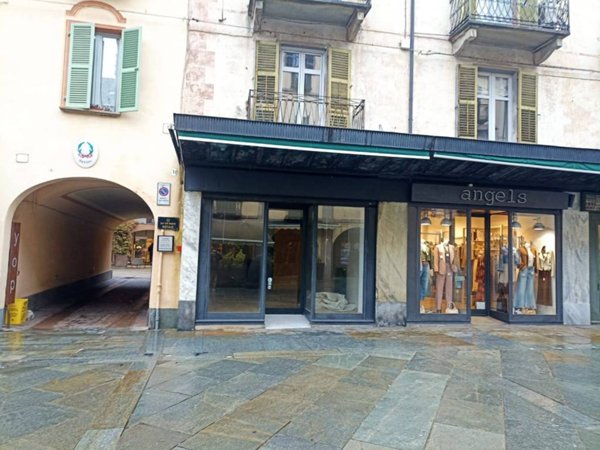 negozio in affitto a Saluzzo