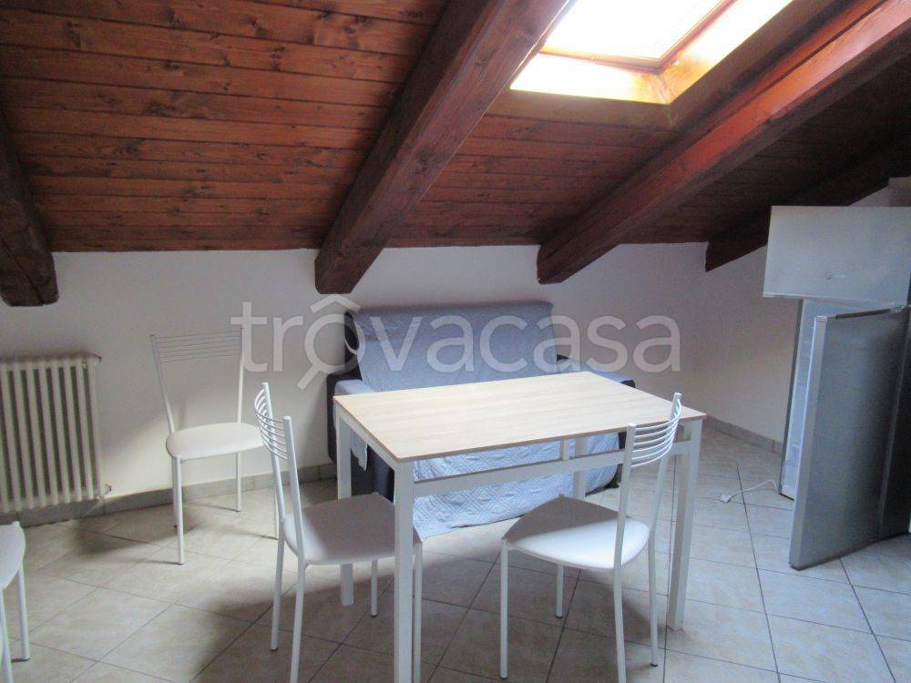appartamento in affitto a Santo Stefano Roero