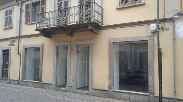 locale commerciale in affitto a Savigliano