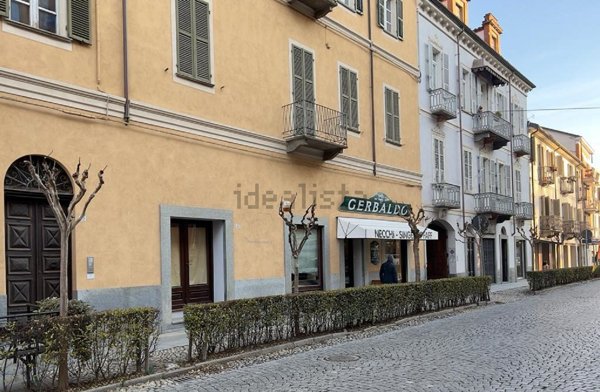 locale commerciale in affitto a Savigliano