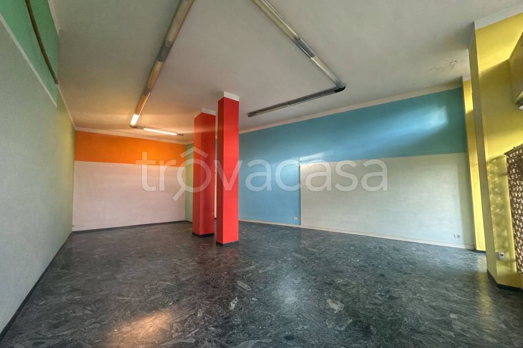 negozio in affitto a Savigliano