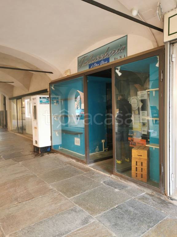 locale commerciale in affitto a Savigliano