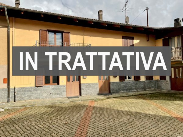 casa indipendente in affitto a Serravalle Langhe