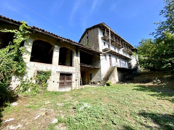 casa indipendente in affitto a Somano