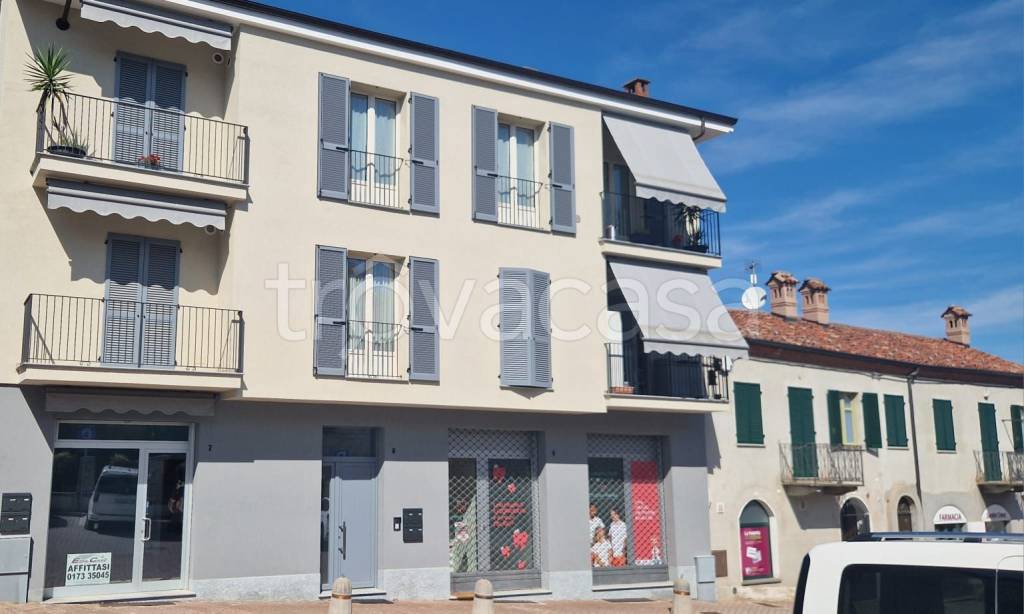 negozio in affitto a Sommariva Perno