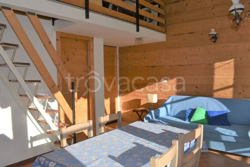 appartamento in affitto a Vernante