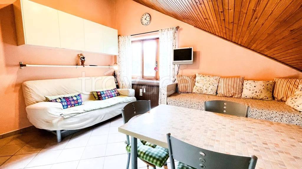 appartamento in affitto a Vernante