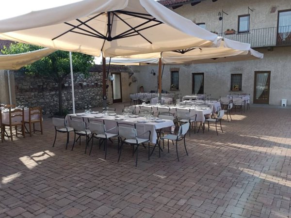 negozio in affitto a Verzuolo in zona Falicetto