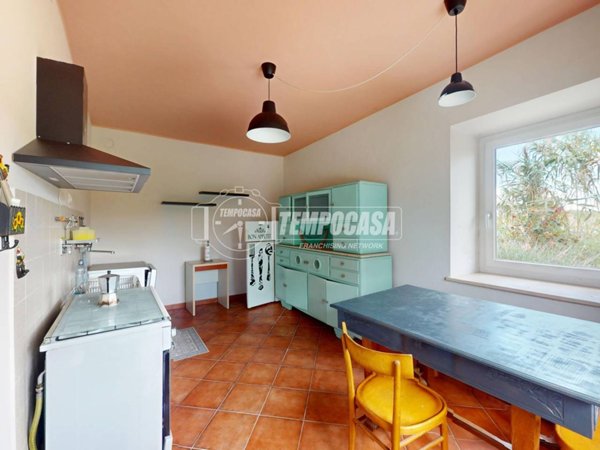 casa indipendente in affitto a Vezza d'Alba in zona Riassolo